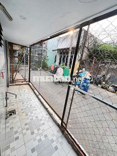 Nhà 2 mặt tiền vị trí đẹp kinh doanh, Nguyễn Văn Bứa ,Xuân Thới Sơn