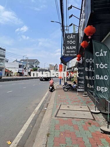 cho thêu nhà nguyên căn mặt tiền Đặng Thúc Vịnh, Hóc Môn, tp hcm