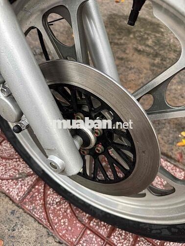Suzuki GZ125 Đen odo 15k cọp chính chủ BSTP