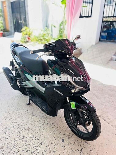Honda Air Blade 2025 4 val Đen
