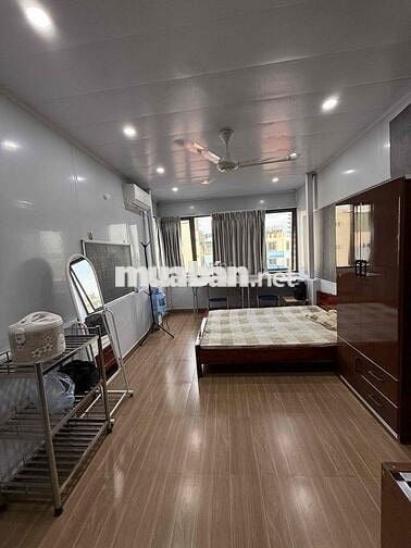 ccmini diện tích 30m2 nguyên tầng riêng yên tĩnh view đẹp, đủ đồ mới