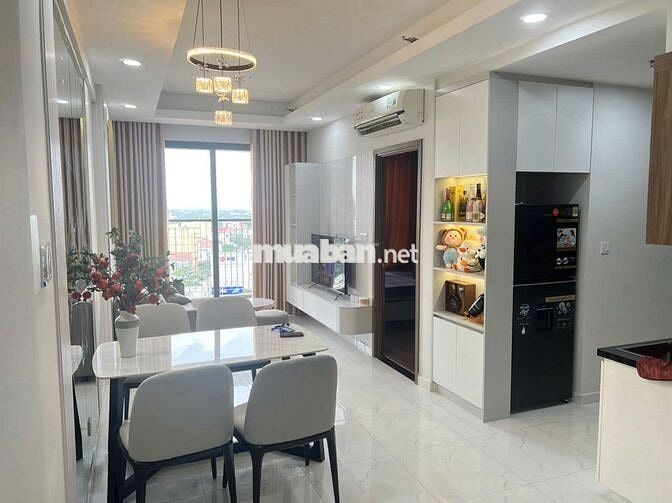 HOT! Cho thuê 2PN Full NT XỊN XÒ giá 7tr5/tháng OPAL SKYLINE