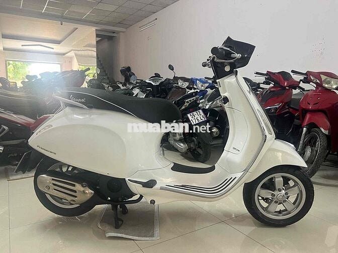 Piaggio Vespa 2016 Trắng