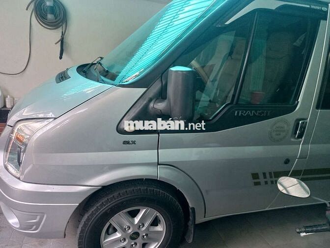 Ford Transit 2018 16 chỗ Bạc