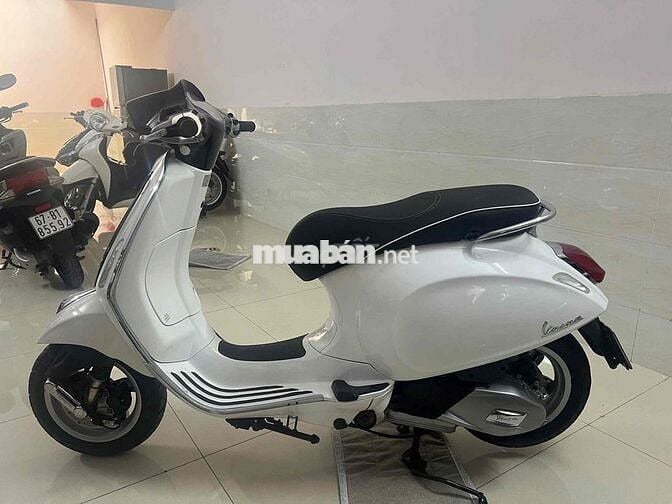 Piaggio Vespa 2016 Trắng