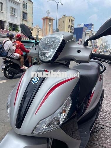 Piaggio Medley 150cc 2019 Bạc 20km