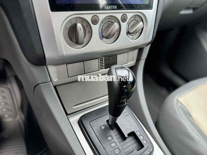 Ford Focus HB 2013 1.8At Bạc