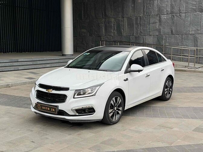 Chevrolet Cruze 1.8LTZ 2017 full đồ chơi xe 1 chủ