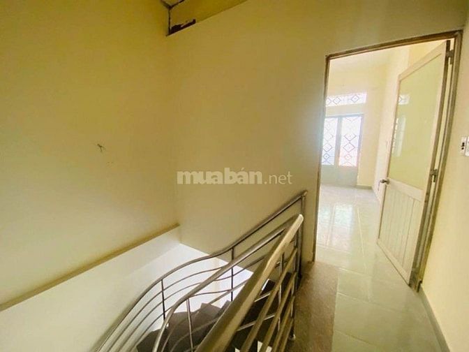 @Bán nhà Q11 kh< bàn còe chỉ 8.2ty kinh doạn ngay phố người hoa.