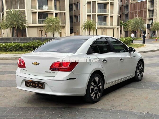Chevrolet Cruze 1.8LTZ 2017 full đồ chơi xe 1 chủ