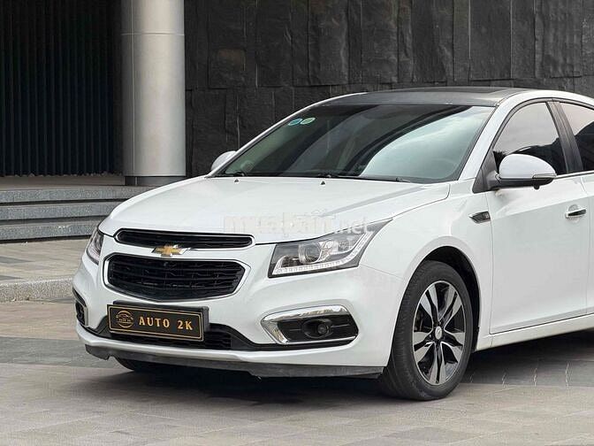 Chevrolet Cruze 1.8LTZ 2017 full đồ chơi xe 1 chủ