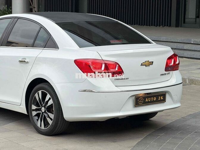 Chevrolet Cruze 1.8LTZ 2017 full đồ chơi xe 1 chủ