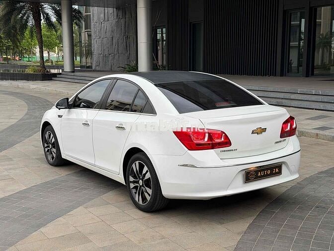 Chevrolet Cruze 1.8LTZ 2017 full đồ chơi xe 1 chủ