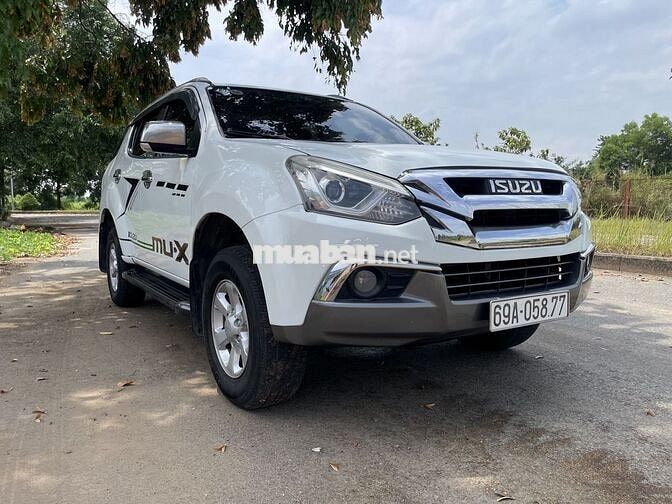 Isuzu MU-X 2018 Trắng