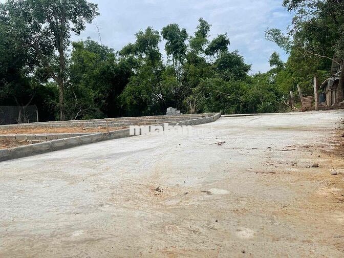 Chỉ hơn tỷ lô đất 82m full thổ cư tại Thạch Thất, HN