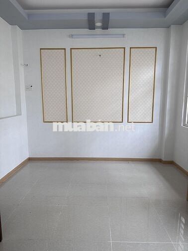 Cho thuê nhà nguyên căn mới xây, 1 trệt + 2 lầu + 1 sân thượng P.3 Q8