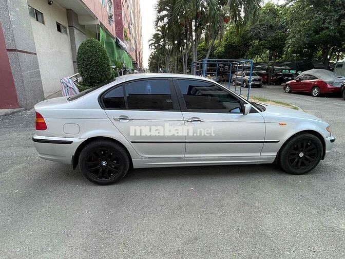 BMW 318i 2003 Số tự động