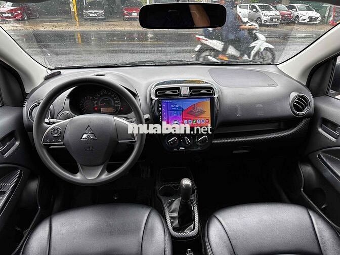 Mitsubishi Attrage 2022 MT Xám