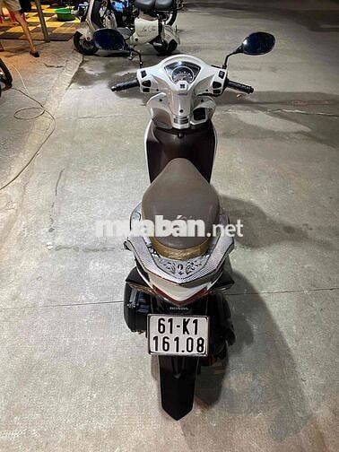 Honda Vision màu Trắng