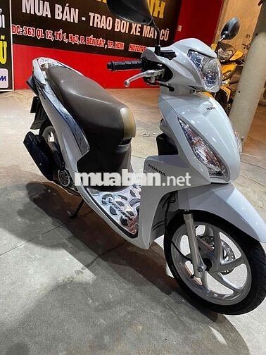 Honda Vision màu Trắng