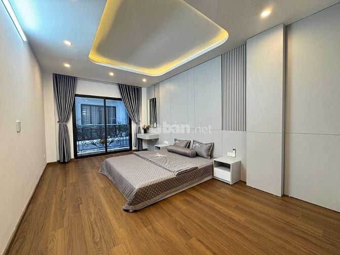 Bán Nhà Thang Máy Giáp Nhị, Hoàng Mai 44m, 6 tầng, mt 3.7m, 12.6 tỷ