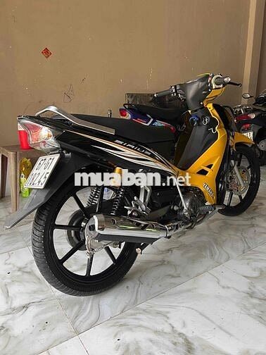 Yamaha Sirius Vàng đen