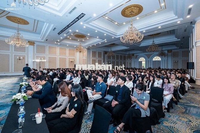 TOP 1 VINHOMES MASTERISE TUYỂN 3 CVKD BẤT ĐỘNG SẢN
