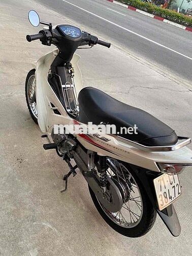 Yamaha Sirius Trắng Zin êm