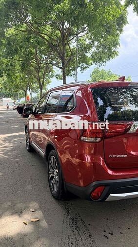Mitsubishi Outlander AT 2018 Đỏ