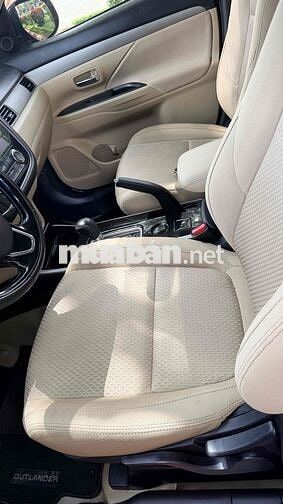 Mitsubishi Outlander AT 2018 Đỏ