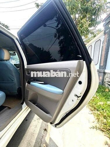 Mitsubishi Grandis 7 chỗ Trắng