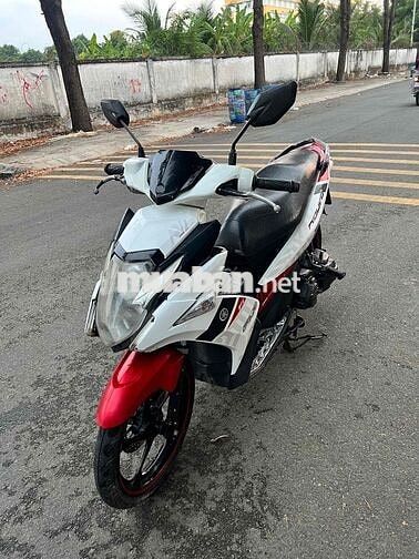 Yamaha Novo 6 Trắng Đỏ Đen