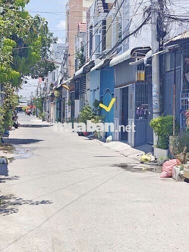 Chính chủ bán nhà cấp 4 trục chính Hẻm 5 Lê Quang Chiểu