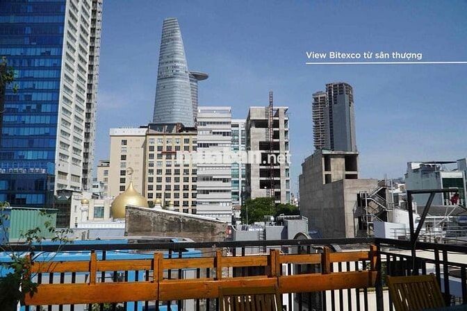 Phòng rộng đẹp ban công gần Bitexco giá rẻ