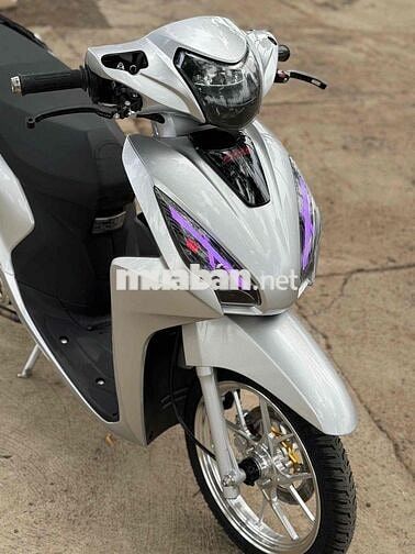 Honda Vision 2019 Bạc Smartkey