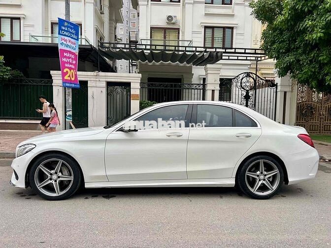 Mercedes-Benz C300 2016 Trắng 92000 km