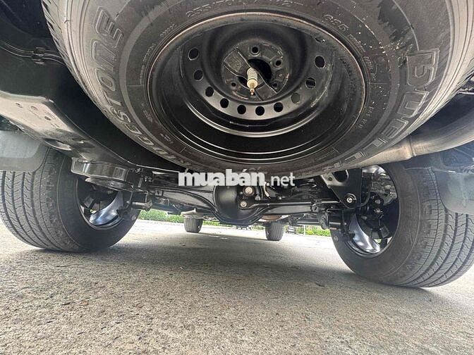 Ford Everest Titanium 2.0L 4x2 AT sản xuất 2022