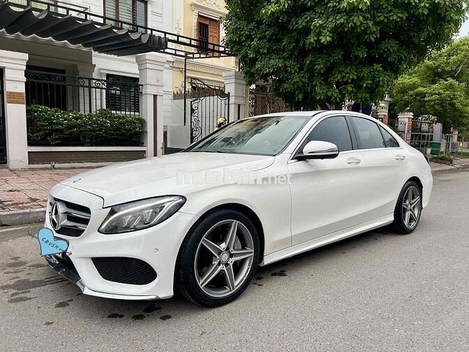 Mercedes-Benz C300 2016 Trắng 92000 km