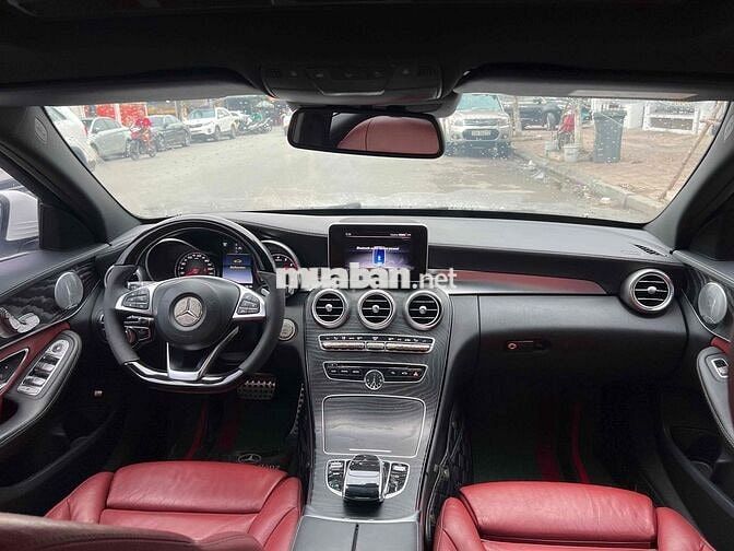 Mercedes-Benz C300 2016 Trắng 92000 km