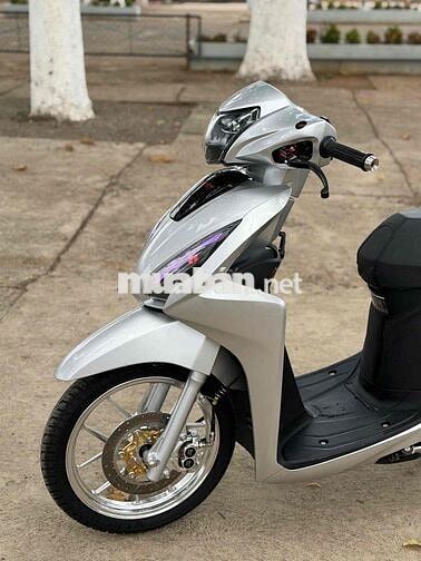 Honda Vision 2019 Bạc Smartkey