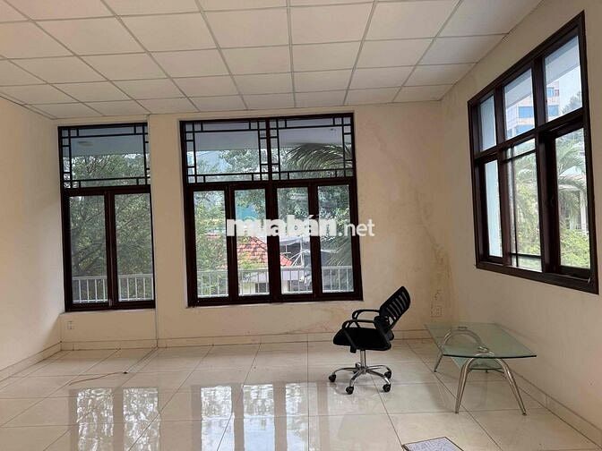 Cho thuê Văn phòng 260m2 sàn - 400m sử dụng