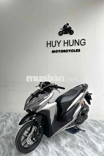 Honda Vario xám bạc