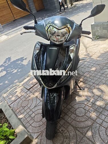 Honda Lead Đen 9000 km