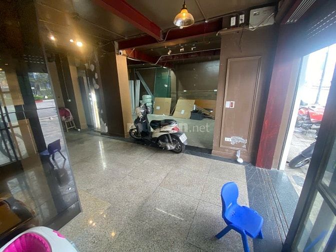Cho thuê nhà 283 Tây Sơn gần cầu vượt ngã tư Sở, mặt tiền 8m