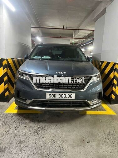 Kia Carnival 2023 Xám 7 chỗ