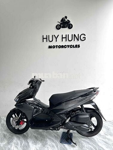 Honda Air Blade xám đen