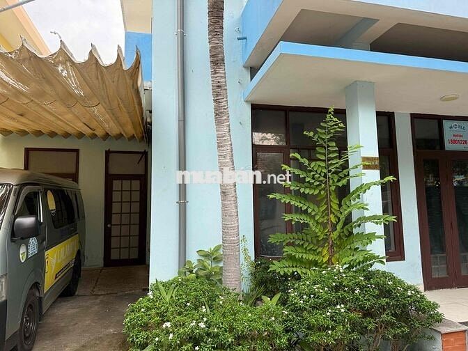 Cho thuê Văn phòng 260m2 sàn - 400m sử dụng