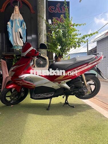 Honda Air Blade màu Đỏ