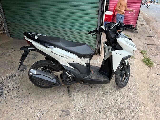 Honda Vario Trắng 25547 km