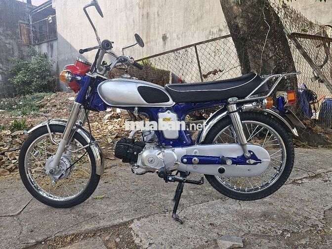 Honda 67 Bạc, Xanh, Đỏ